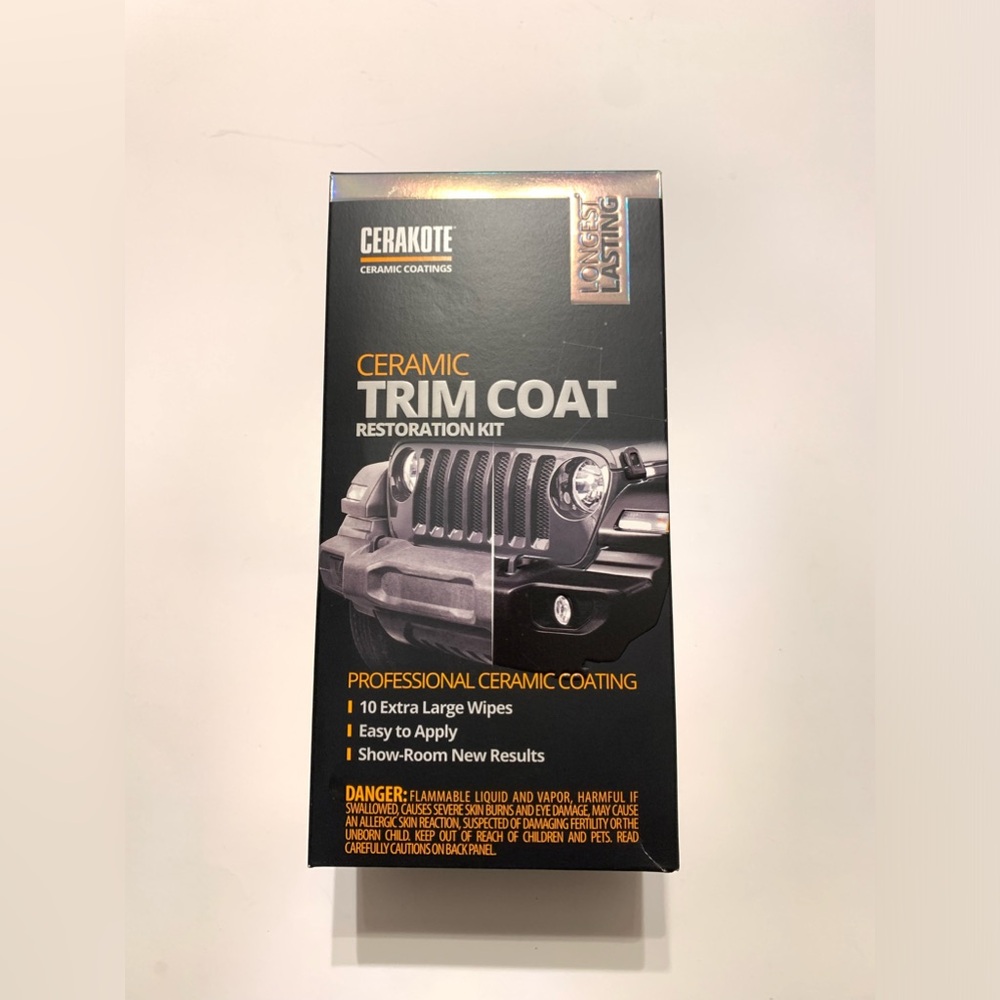Cerakote Ceramic Trim Coat Restoration Kit - 10 Wipes